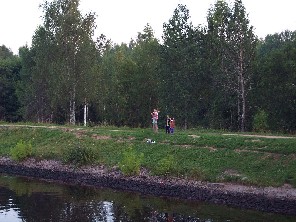 Familienausflug am Moskwa-Kanal