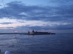 die Schluesselburg bei weisser Nacht